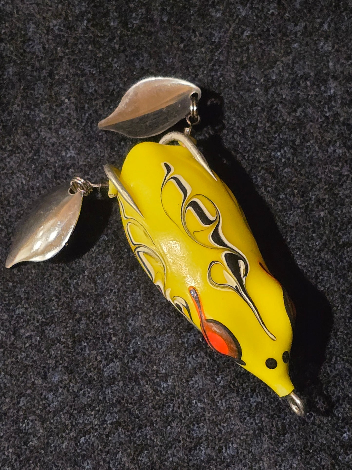 Straight-jacket XL Double Bladed Frog